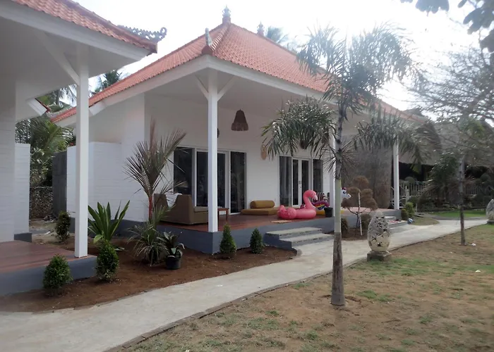 Sanghyang Bay Villas